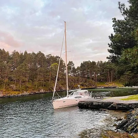 Apartamento 2br With Balconies And Art In Historical Area *